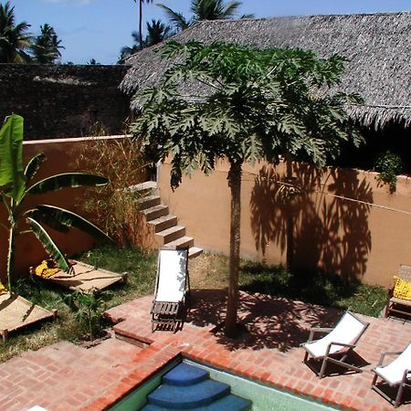 Bed and Breakfast Patio Dos Quintalinhos - Casa Di Gabriele à Île de Mozambique Extérieur photo